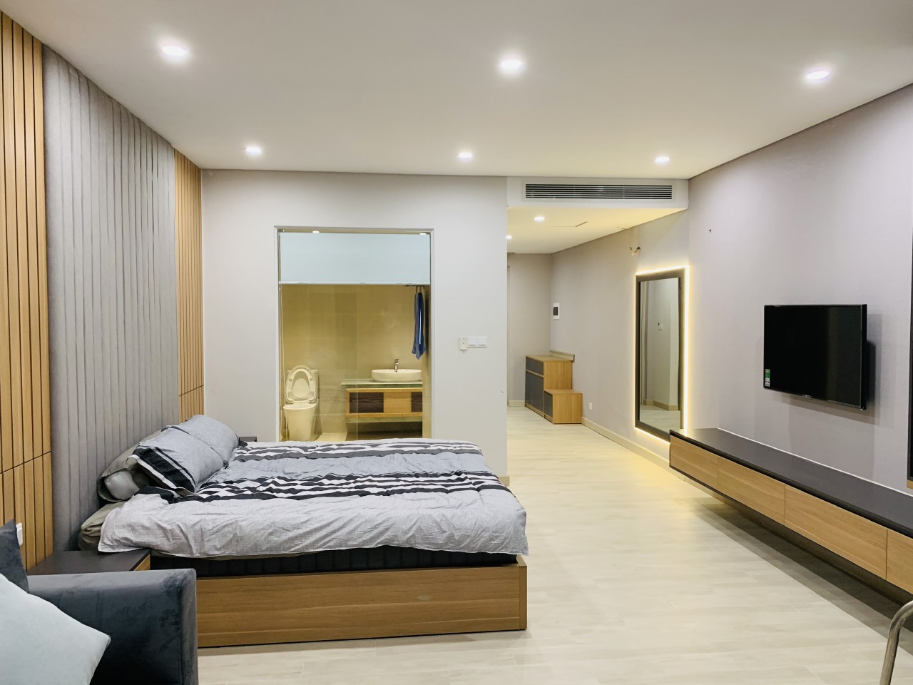 Gold Coast Apartment for rent | Studio | 52m2 | 500$ (12 millionVND)